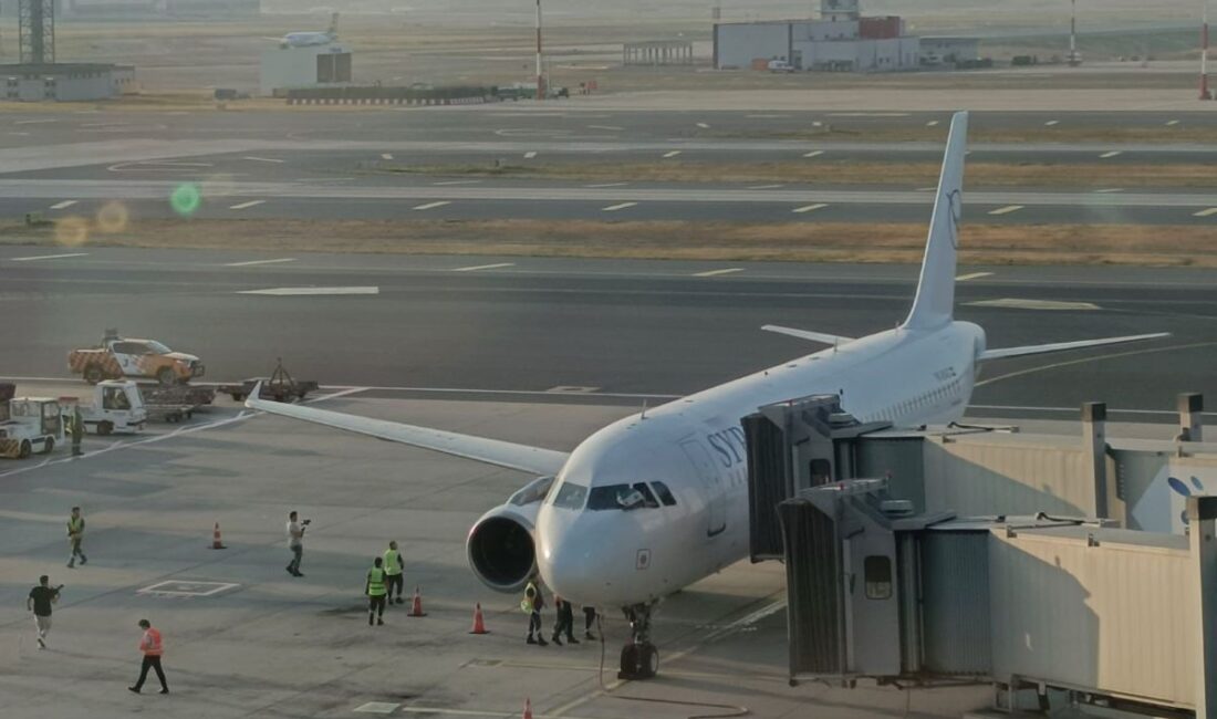 12 yıl sonra Suriye Havayolları İstanbul’a uçtu Suriye’de yaşanan iç karışıklığın ardından Türkiye uçuşlarını durduran Syrian Air