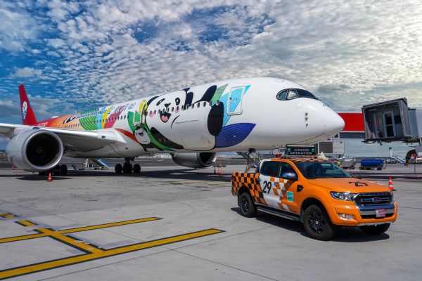 Sichuan Airlines, Chengdu ile Atina arasında İstanbul üzerinden haftada dört