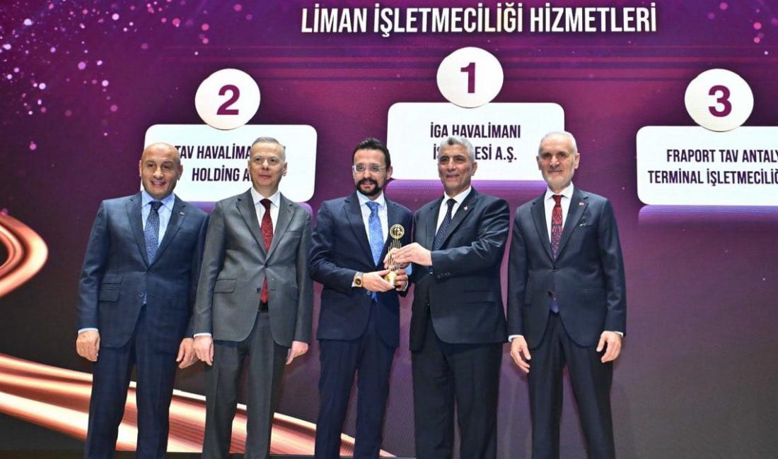 İGA, “Liman İşletmeciliği Hizmetleri” kategorisinde 4. kez Türkiye’nin hizmet ihracat şampiyonu oldu Törende, havalimanı işletmeciliği hizmetleri “Liman İşletmeciliği Hizmetleri” kategorisinde değerlendirilirken, İGA