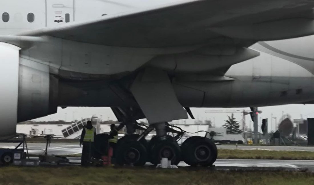 THY uçağının Paris’te lastiği patladı THY’nin bugün TK1821 sefer sayılı İstanbul’dan Paris’e giden Boeing 777
