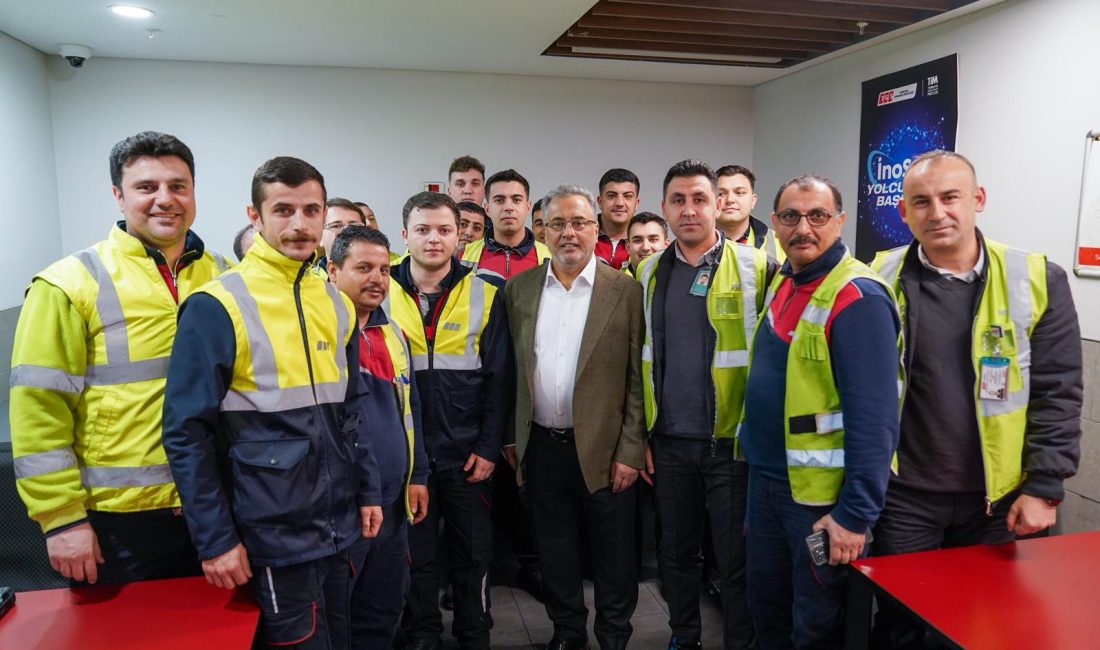 THY Başkanı Ahmet Bolat, TGS ekipleriyle bayramlaştı. Bayram boyunca saha
