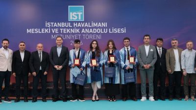 İstanbul Havalimanı Mesleki ve Teknik Anadolu Lisesi, ilk mezunlarını verdi