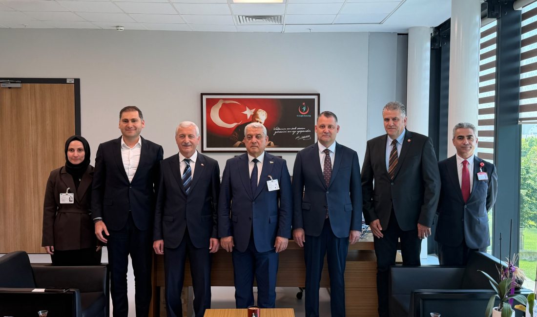 Tacikistan Heyetine İstanbul Havalimanı’nda Sağlık Brifingi: Halk Sağlığı Acil Durum