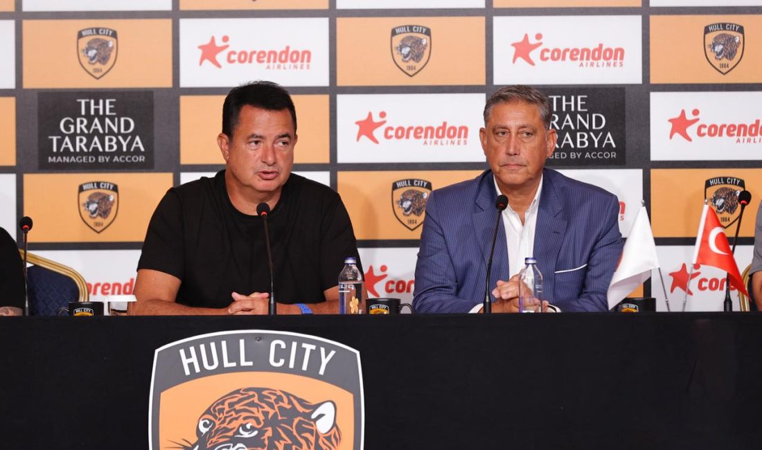Hull City, yeni sezon hazırlıkları kapsamında İstanbul’da Kasımpaşa SK ile