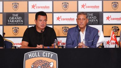 Hull City, yeni sezon hazırlıkları kapsamında İstanbul’da Kasımpaşa SK ile