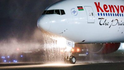 Kenya Airways, yaklaşık 10 yılın ardından Boeing 777-300ER tipi yolcu
