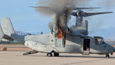 ABD Deniz Piyadeleri'ne ait bir MV-22 Osprey, Pazar akşamı Phoenix-Mesa