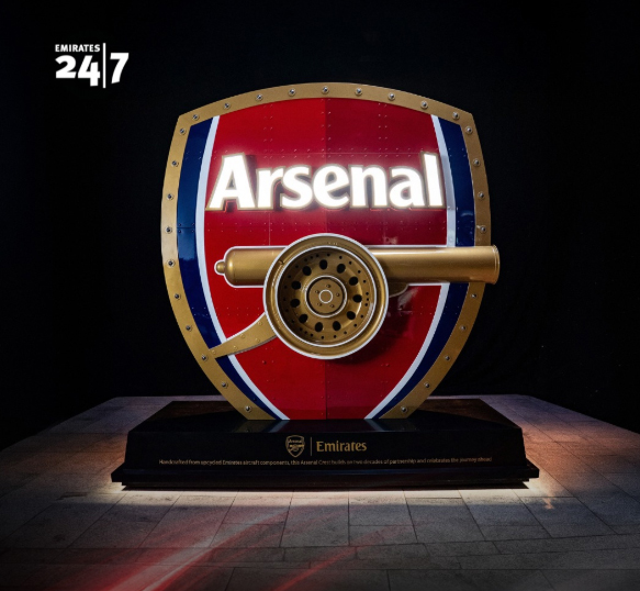 İngiliz Premier Lig kulübü Arsenal ile olan sponsorluk anlaşmasını 2033