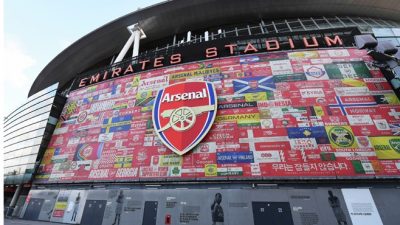 Emirates ile Arsenal Futbol Kulübü, iş birliğini, yeni bir anlaşmayla