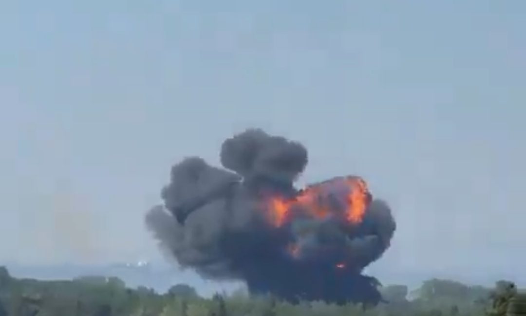 Yalova’da F-16 eğitim uçuşunda kaza: Pilot kurtuldu Yalova’da 18. Hava Komutanlığı çevresinde eğitim uçuşu gerçekleştiren bir F-16