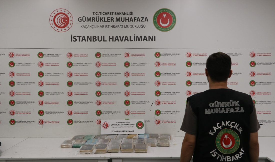 Meksika’dan İstanbul’a gelen O bir yolcudan şüphelenen gümrük ekipleri yolcunun